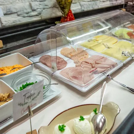 Ξενοδοχείο Flat Ζέεφελντ