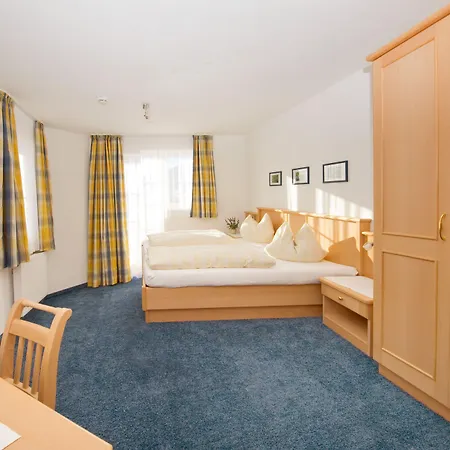 Ξενοδοχείο Flat Ζέεφελντ