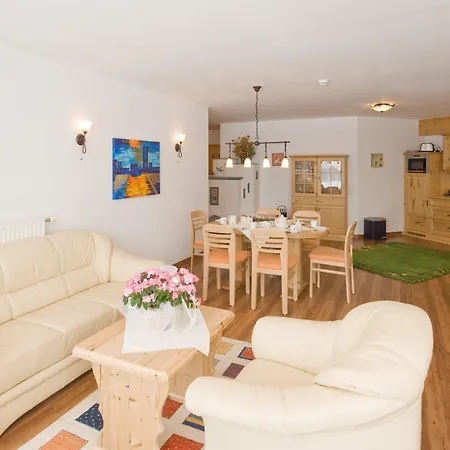 Flat 3* Ζέεφελντ