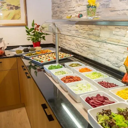 Hotel Appartement- Und Wellnesshotel Charlotte - 3 Sterne Superior 3*