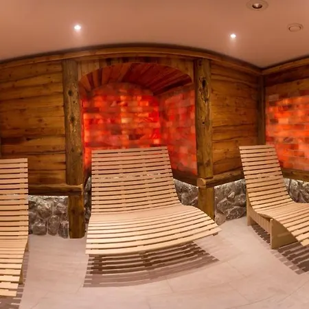 Appartement- Und Wellnesshotel Charlotte - 3 Sterne Superior Hotel