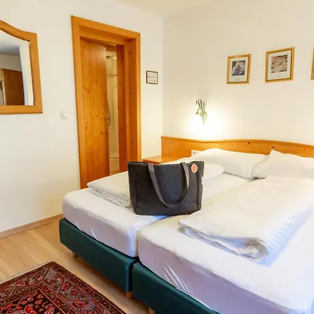 Hotel Appartement- Und Wellnesshotel Charlotte - 3 Sterne Superior 3*