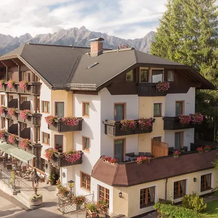 Flat Seefeld in Tirol